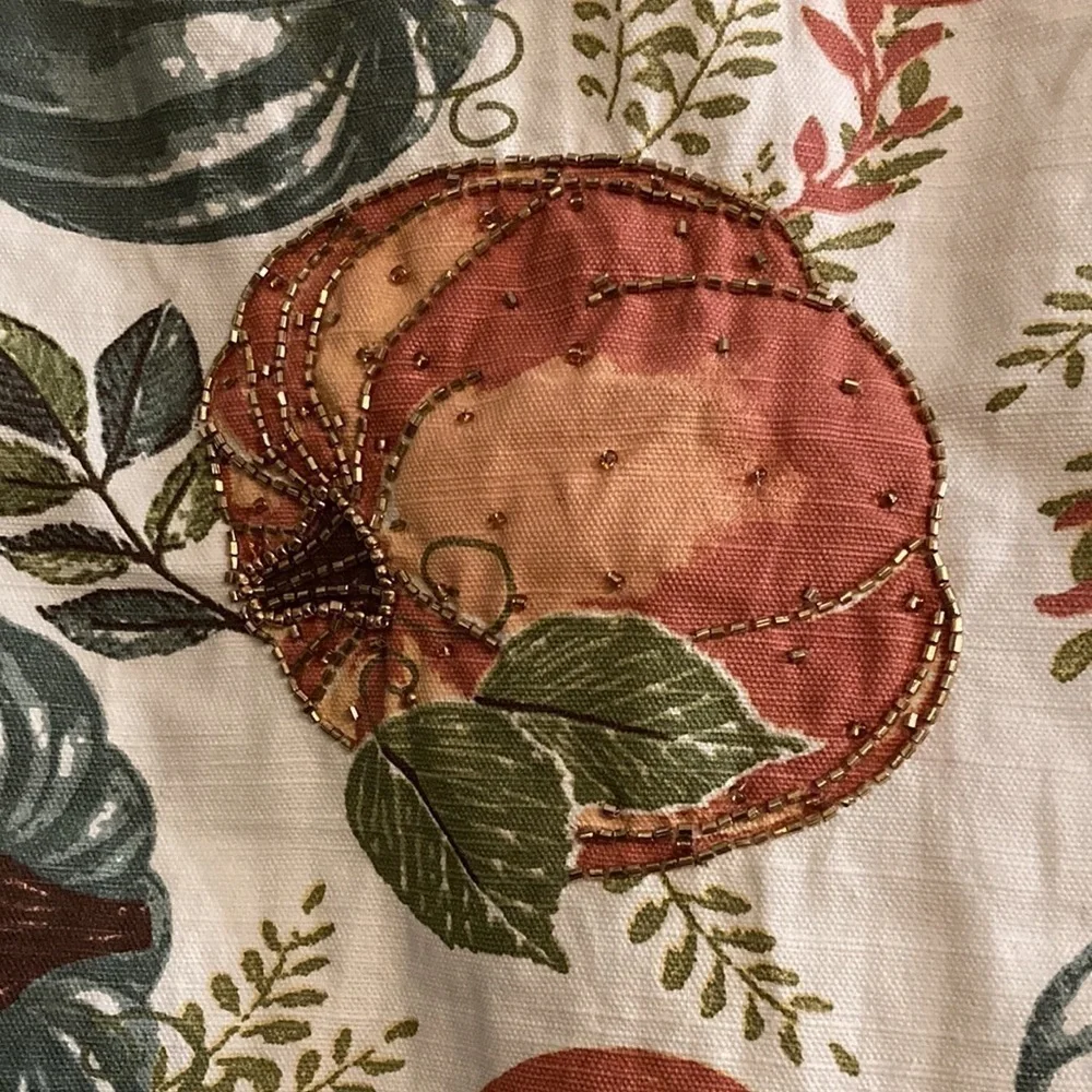 NWT! Rachel Roy PUMPKIN TABLE RUNNER w/Bead Embellishments FALL OR THANKSGIVING
